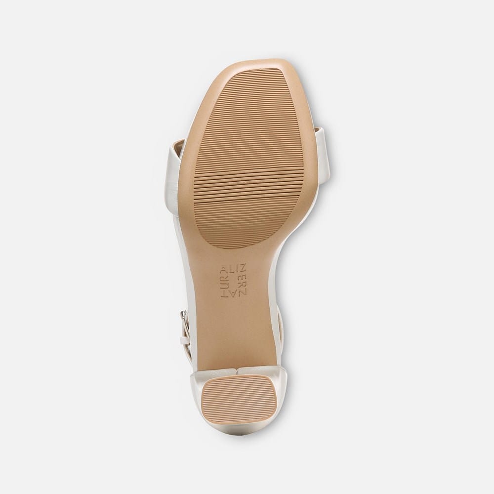 white leather dress sandals Naturalizer Joy 8.5 Carnaval