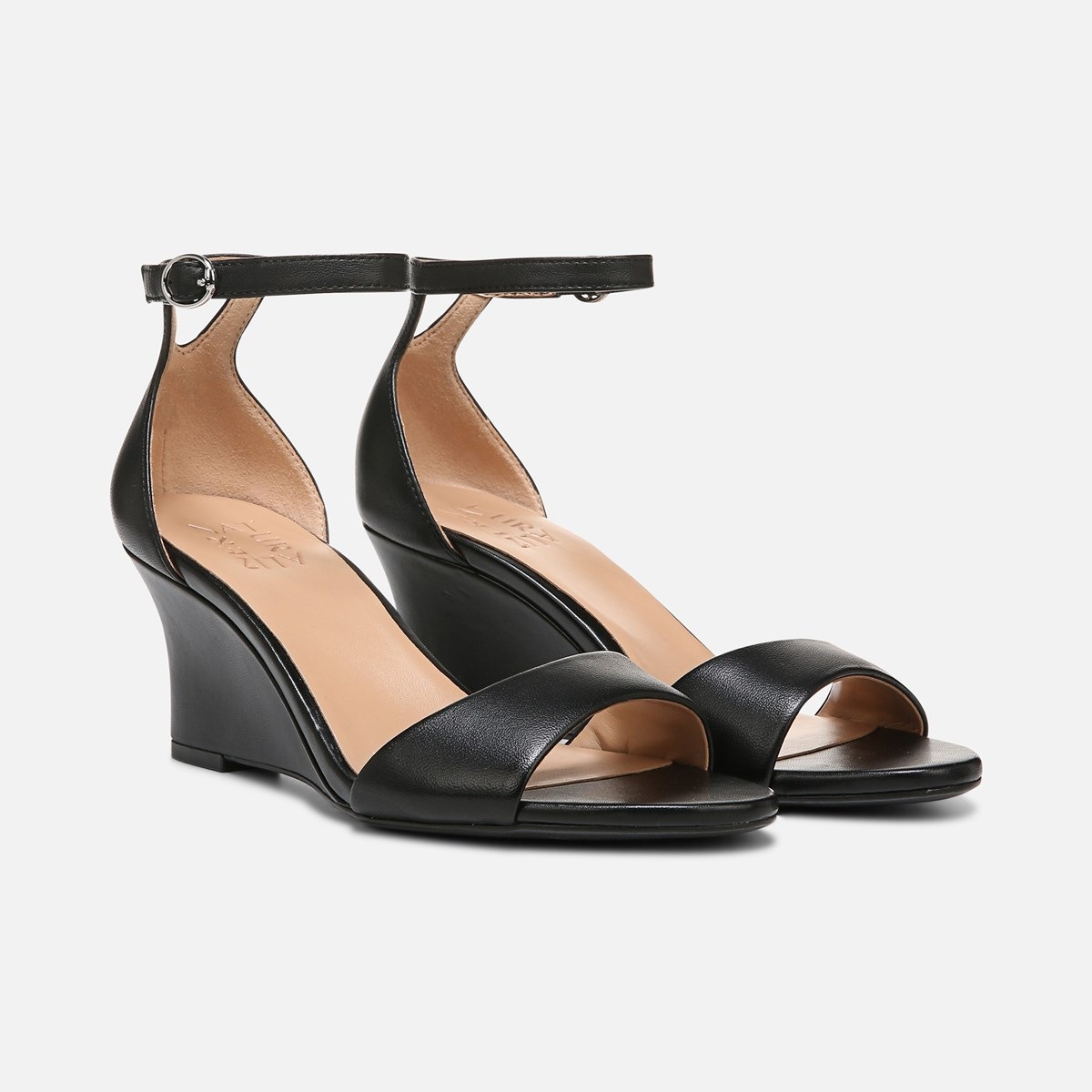 naturalizer strappy shoes