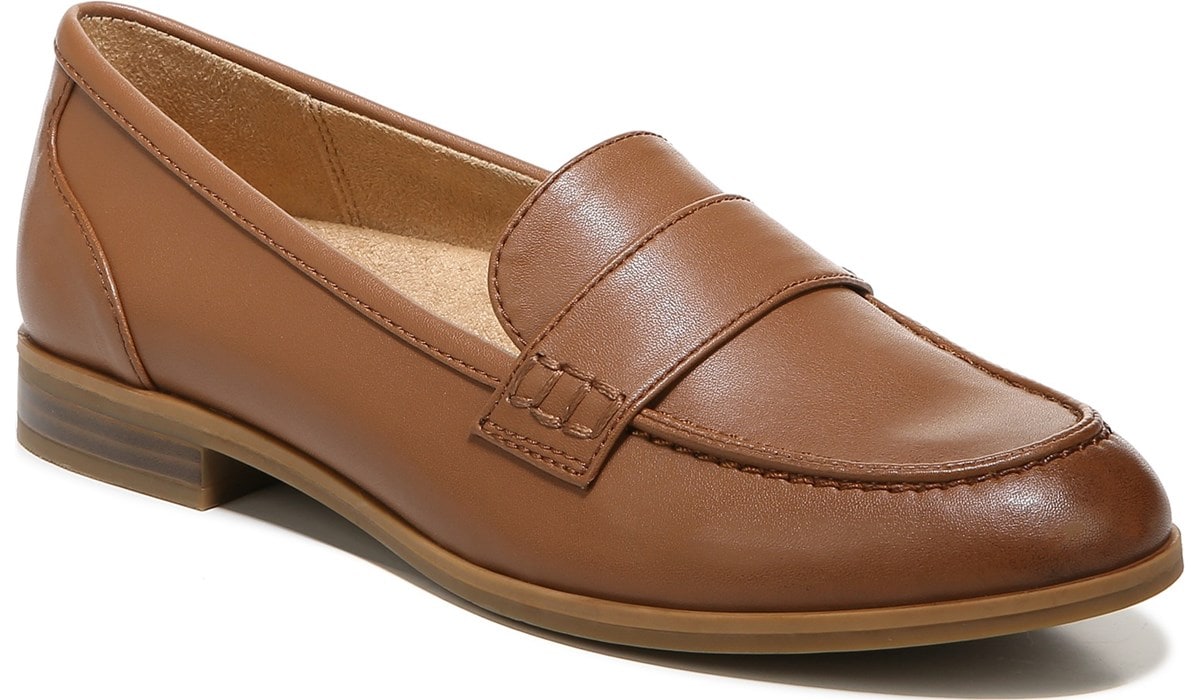 naturalizer milo loafer