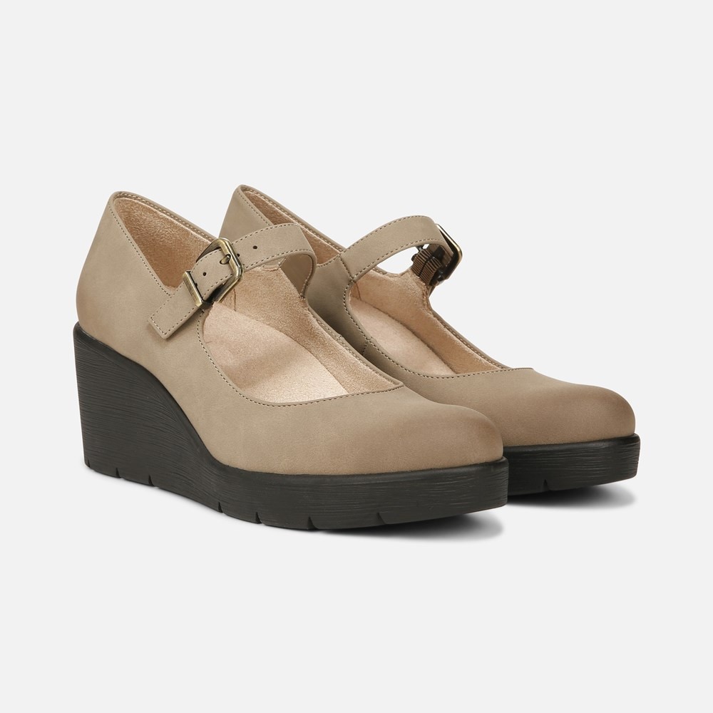 Naturalizer mary jane pumps outlet