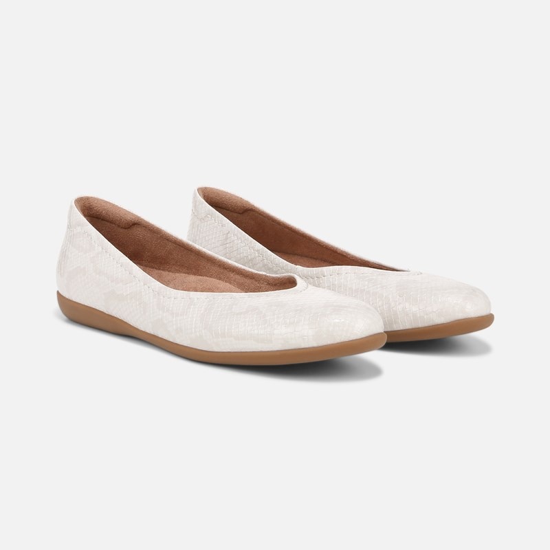 Naturalizer Vivienne Flat Shoes, Beige Snake Leather, 12.0M Almond Toe, Non-Slip Outsole